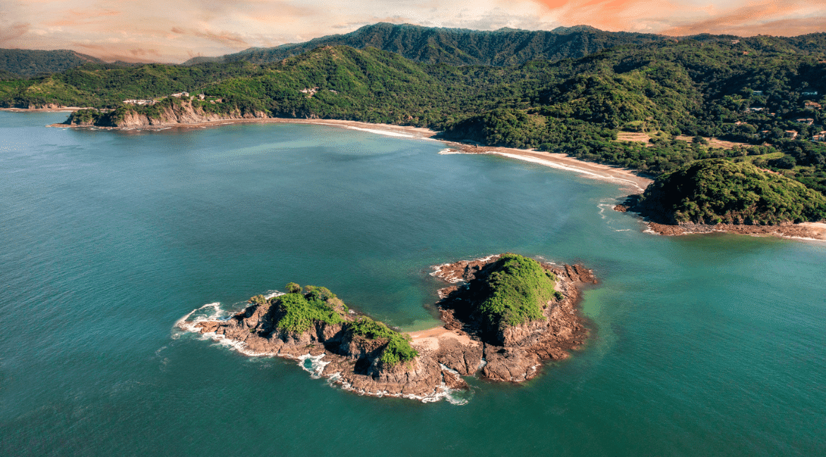 Looking for Your Reasons Why to Choose Costa Rica to Live Abroad