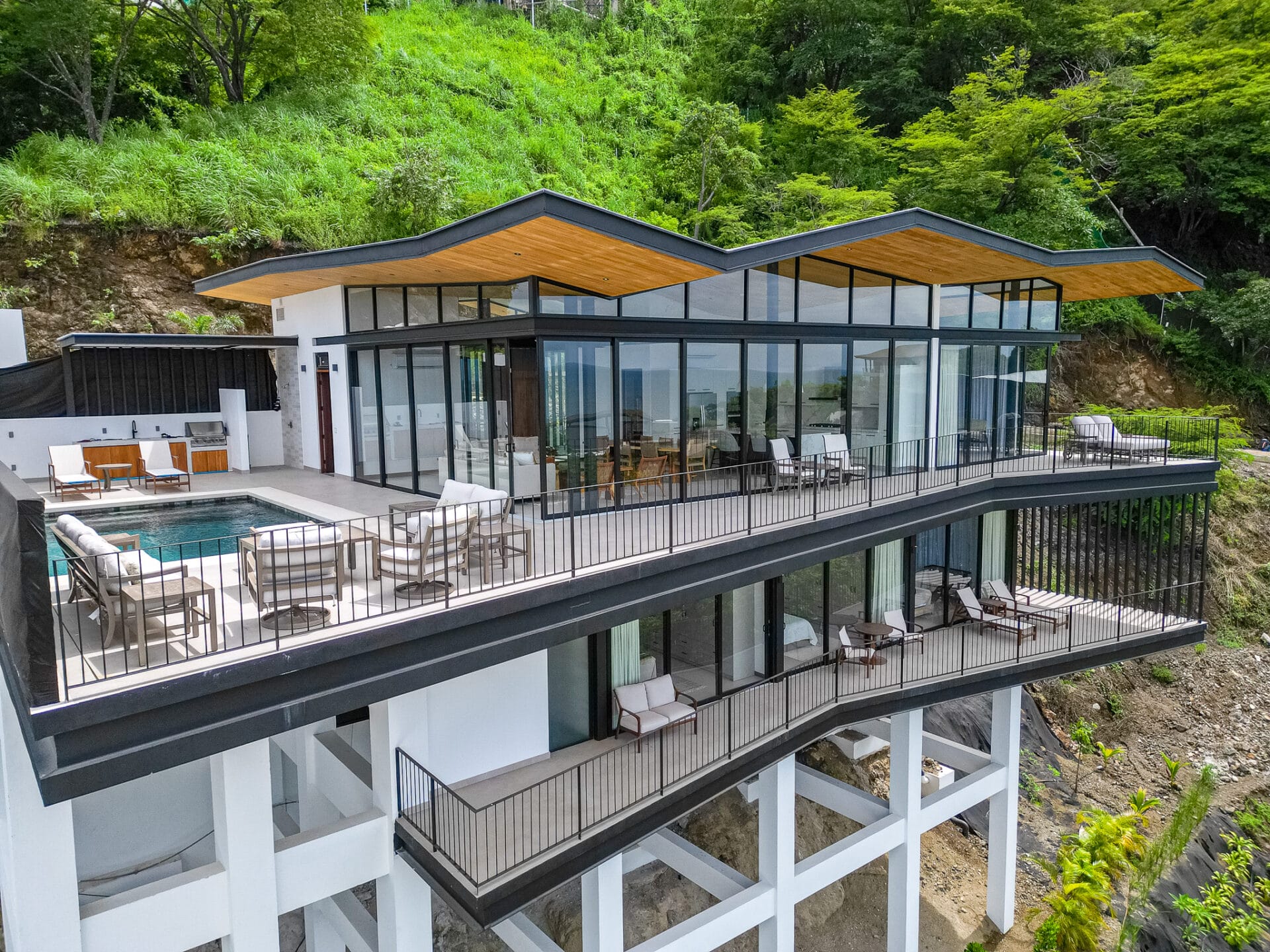 Casa Mar del Paraiso – Brand-New, Luxury Ocean-View Home at Senderos